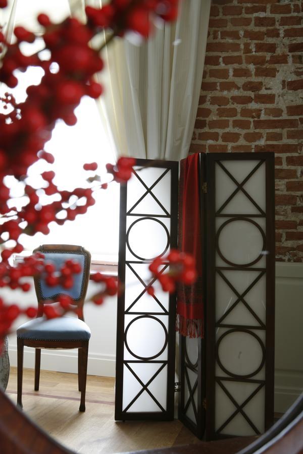 Hotel Dwor Kosciuszko Krakkó Kültér fotó A room divider