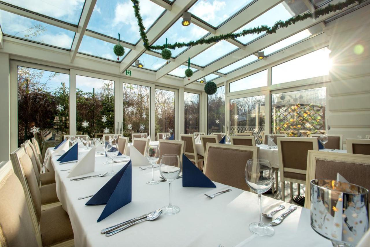 Hotel Dwor Kosciuszko Krakkó Kültér fotó Restaurant